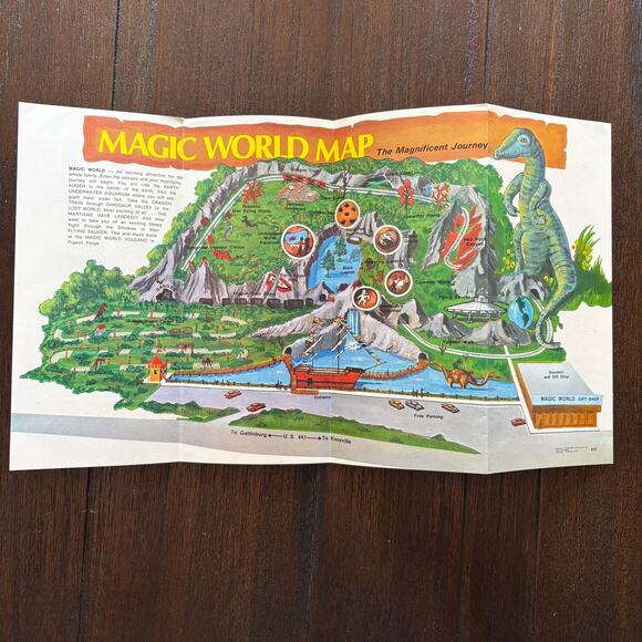 1970's Magic World Pigeon Forge Tennessee Vintage Travel Brochure with Park Map - Picture 4 of 13